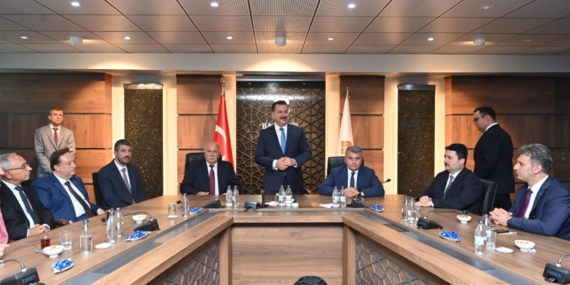ŞEHRE HİZMET ESNAFI ANLAMAKLA BAŞLAR