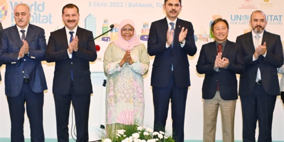 NEW YORK, ŞANGAY… VE BALIKESİR!