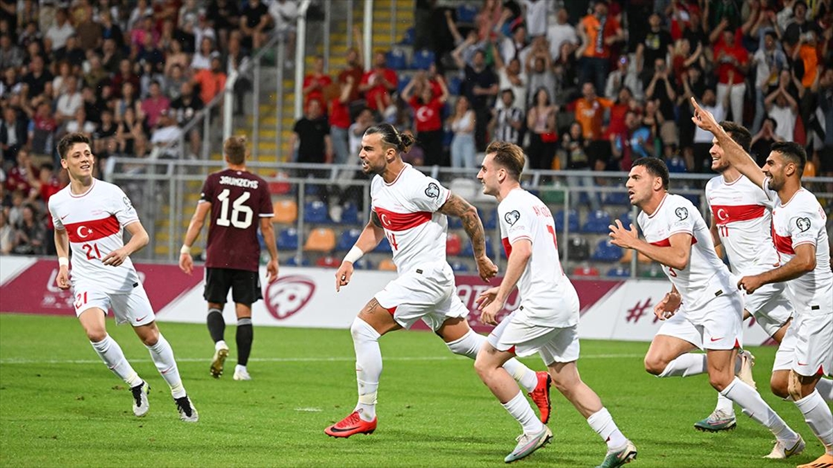 a-milli-futbol-takimi-letonyayi-3-2-yendi-pwMtYcmM.jpg