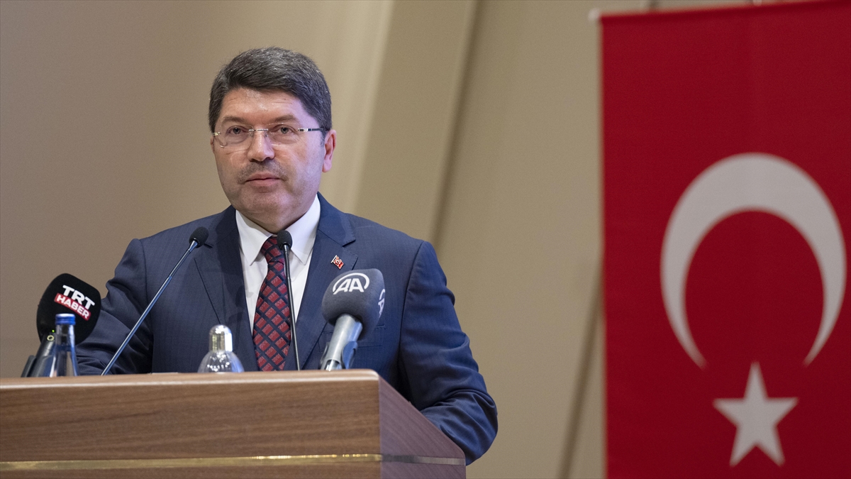 adalet-bakani-tunc-yargitaydaki-sempozyumda-konustu-gec-verilmis-bir-karar-adaleti-yerine-getirmis-olmaz-ySz4GSl7.jpg