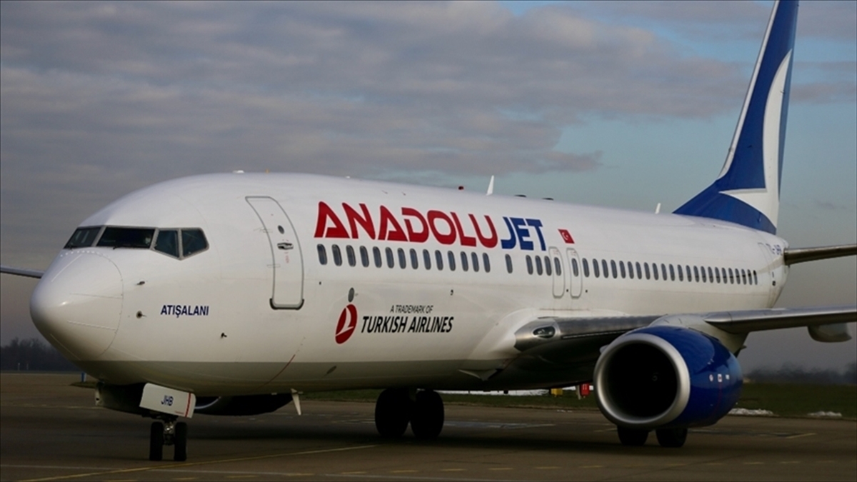 anadolujet-izmir-baku-ucuslarina-basladi-bjFNFjpk.jpg