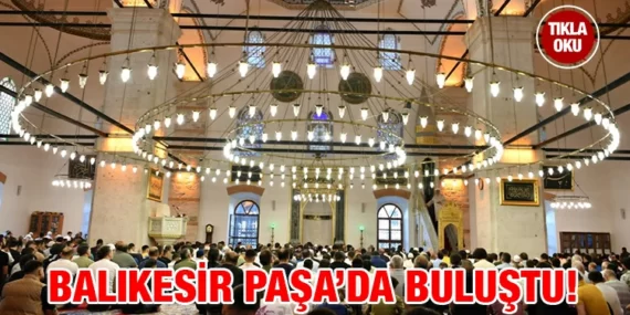 PAŞA CAMİİ’NDE BAYRAM SABAHI