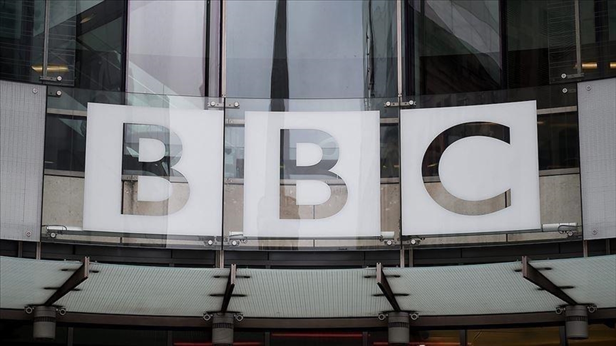 bbc-yerel-radyo-calisanlari-2-gunluk-greve-gitti-VbSrwHU2.jpg