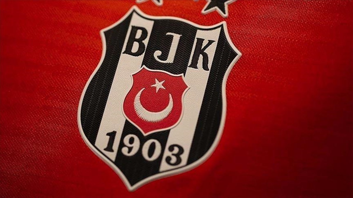 besiktasta-2023-2024-sezonu-icin-kombine-yenileme-basladi-At2DKMbz.jpg