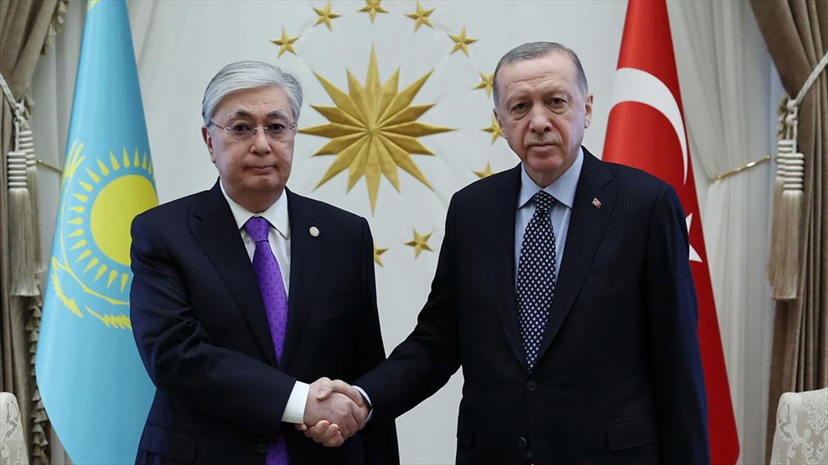 cumhurbaskani-erdogan-kazakistan-cumhurbaskani-tokayeve-orman-yangininda-olenler-icin-taziyelerini-iletti-fZBTRcpI.jpg