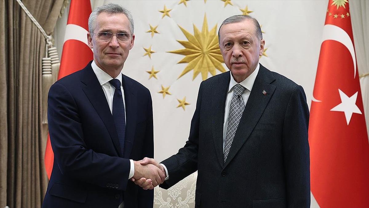 cumhurbaskani-erdogan-nato-genel-sekreteri-stoltenbergi-kabul-edecek-sn8Gkasc.jpg