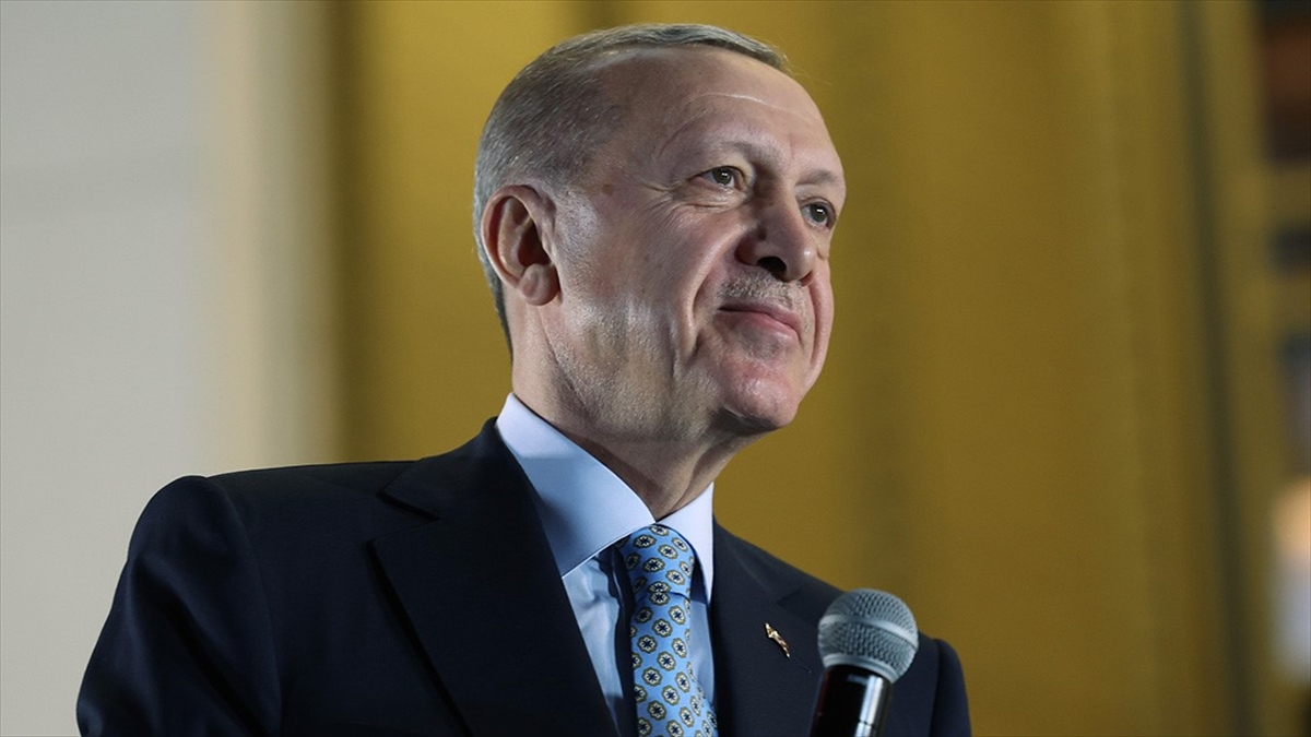 cumhurbaskani-erdogan-turk-kizilayin-kurulus-yil-donumunu-tebrik-etti-ANXJeZKI.jpg