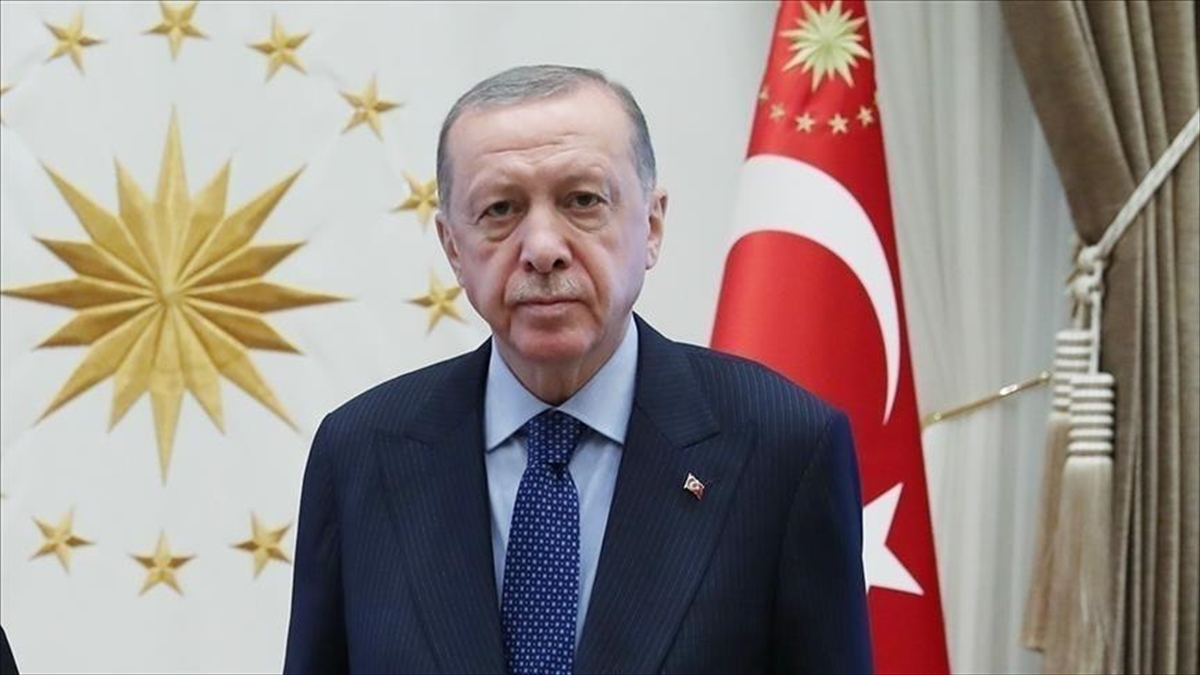 cumhurbaskani-erdogandan-sehit-piyade-uzman-cavus-alpay-arasin-ailesine-bassagligi-mesaji-swGhr61S.jpg