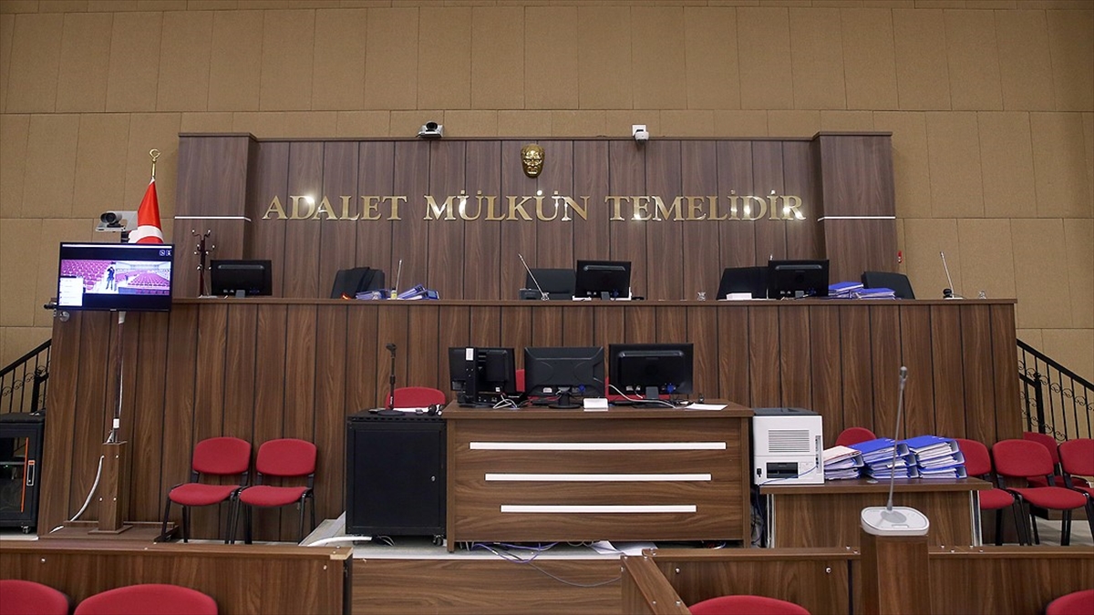 dink-cinayetine-iliskin-yeni-davada-11-sanigin-yargilanmasina-baslandi-PuhazheY.jpg