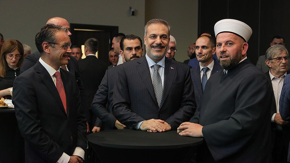 disisleri-bakani-fidan-karadagda-duzenlenen-kurban-bayrami-resepsiyonuna-katildi-s8nwCaWn.jpg