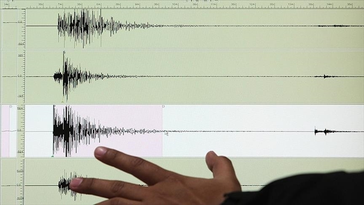 diyarbakirda-42-buyuklugunde-deprem-P6uivN2e.jpg
