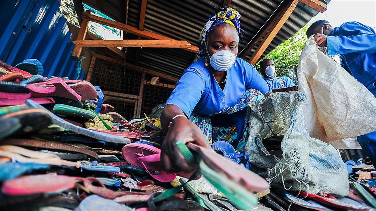 dso-afrikada-artan-plastik-kullanimina-karsi-uyardi-H1YZiR4B.jpg
