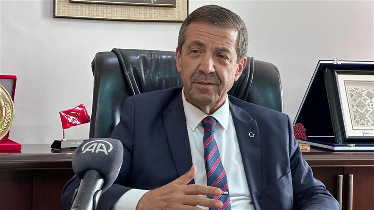 ertugruloglu-sayin-erdoganin-secim-sonrasi-ilk-ziyaretinin-kktcye-olmasi-rumlara-cok-anlamli-bir-cevaptir-2hrlC5b8.jpg