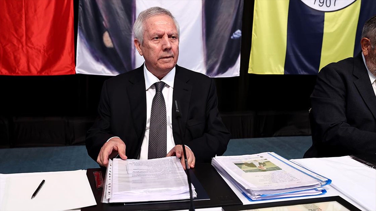 fenerbahcede-eski-baskan-aziz-yildirimdan-ali-koca-genel-kurul-cagrisi-bDrl6vkp.jpg