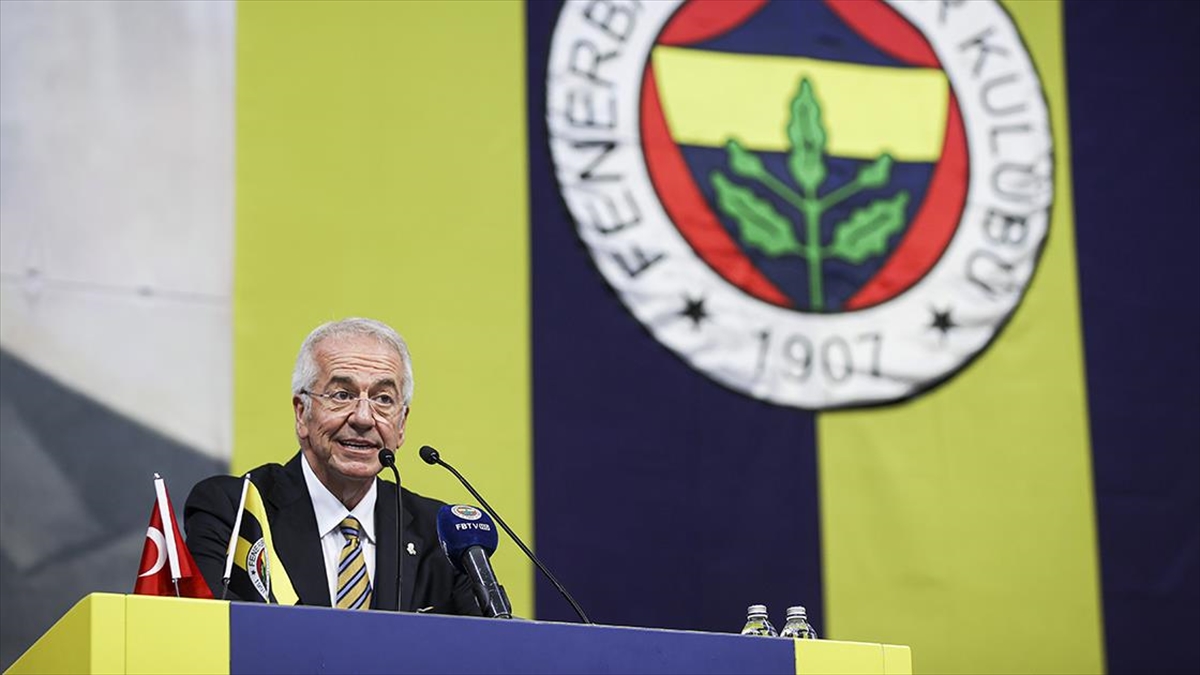 fenerbahcenin-7-milyar-686-milyon-lira-borcunun-oldugu-aciklandi-B5S8srGC.jpg