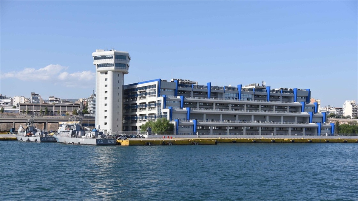 frontex-direktoru-gocmenleri-tasiyan-tekneyi-alabora-olmadan-once-yunanistana-bildirdiklerini-acikladi-YbzfuvwD.jpg