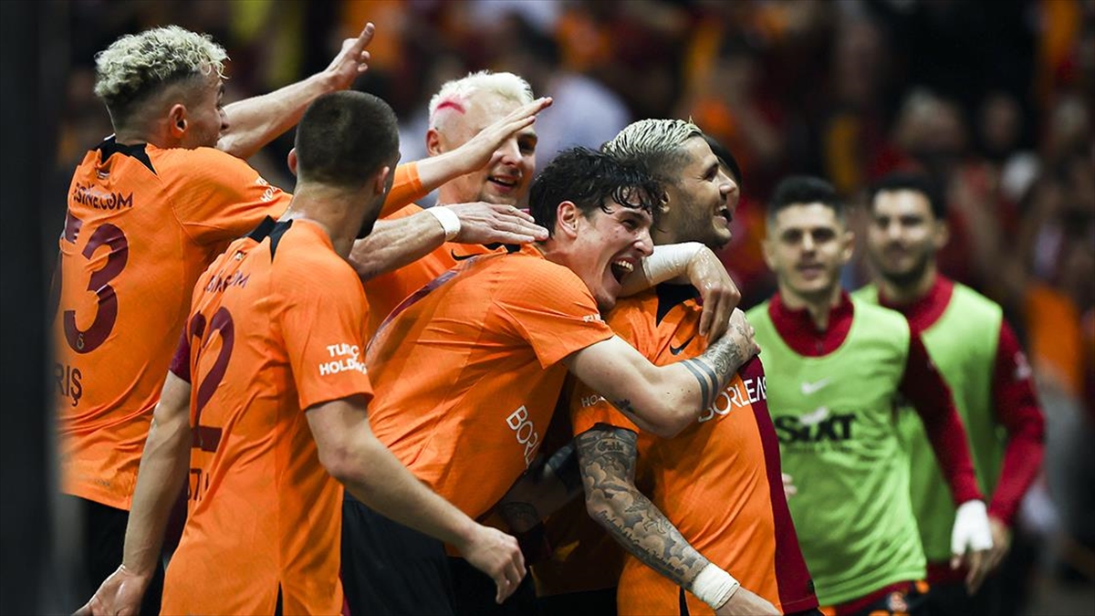 galatasarayi-avrupada-disine-gore-rakipler-bekliyor-RRaRp7nR.jpg