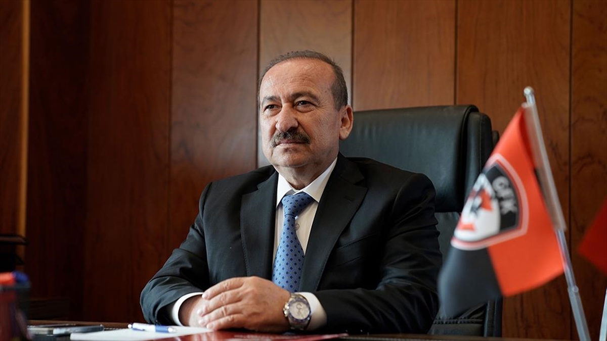 gaziantep-fk-baskani-memik-yilmaz-guclu-bir-takim-kurmak-istiyor-ME2bEMsn.jpg