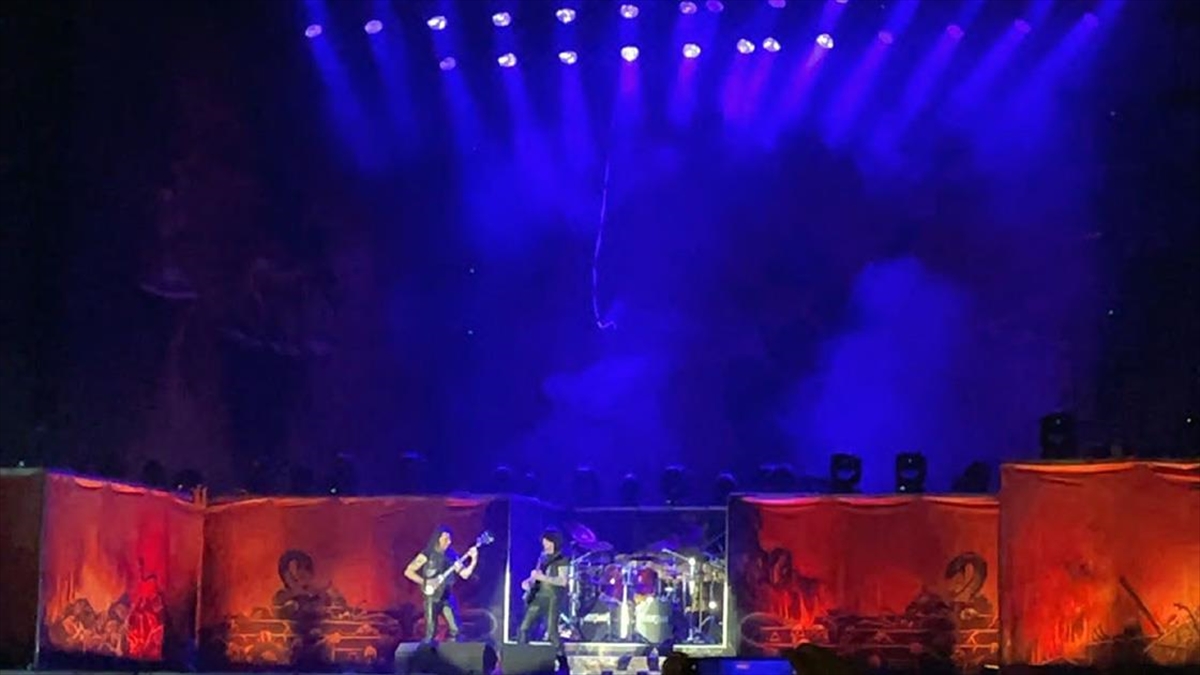 heavy-metal-grubu-manowar-5-kez-istanbulda-sahne-aldi-T7JYz7Lf.jpg