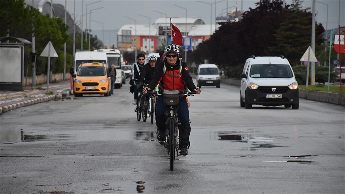 her-persembe-aksami-saglik-ve-farkindalik-icin-pedal-ceviriyorlar-w8Xt2NNV.jpg