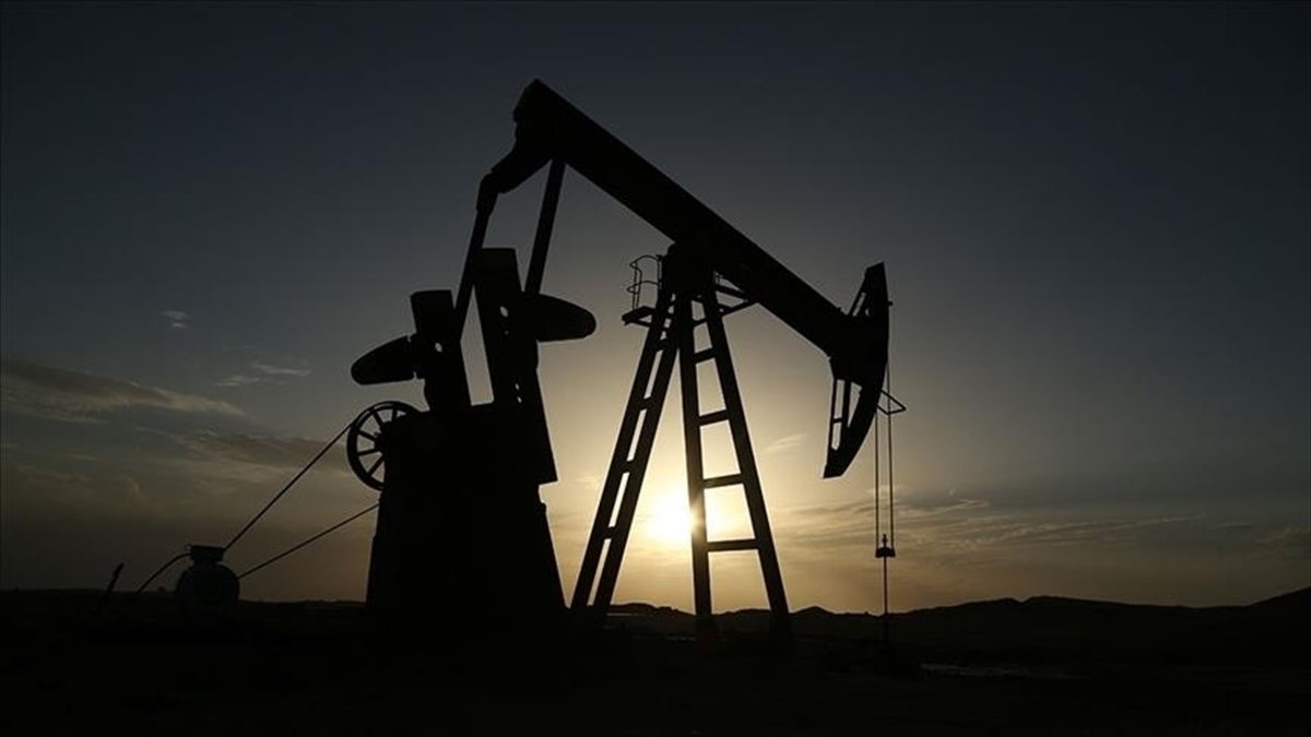 iea-kuresel-petrol-talebindeki-artis-tahminini-yukari-yonlu-revize-etti-2qBTseIV.jpg