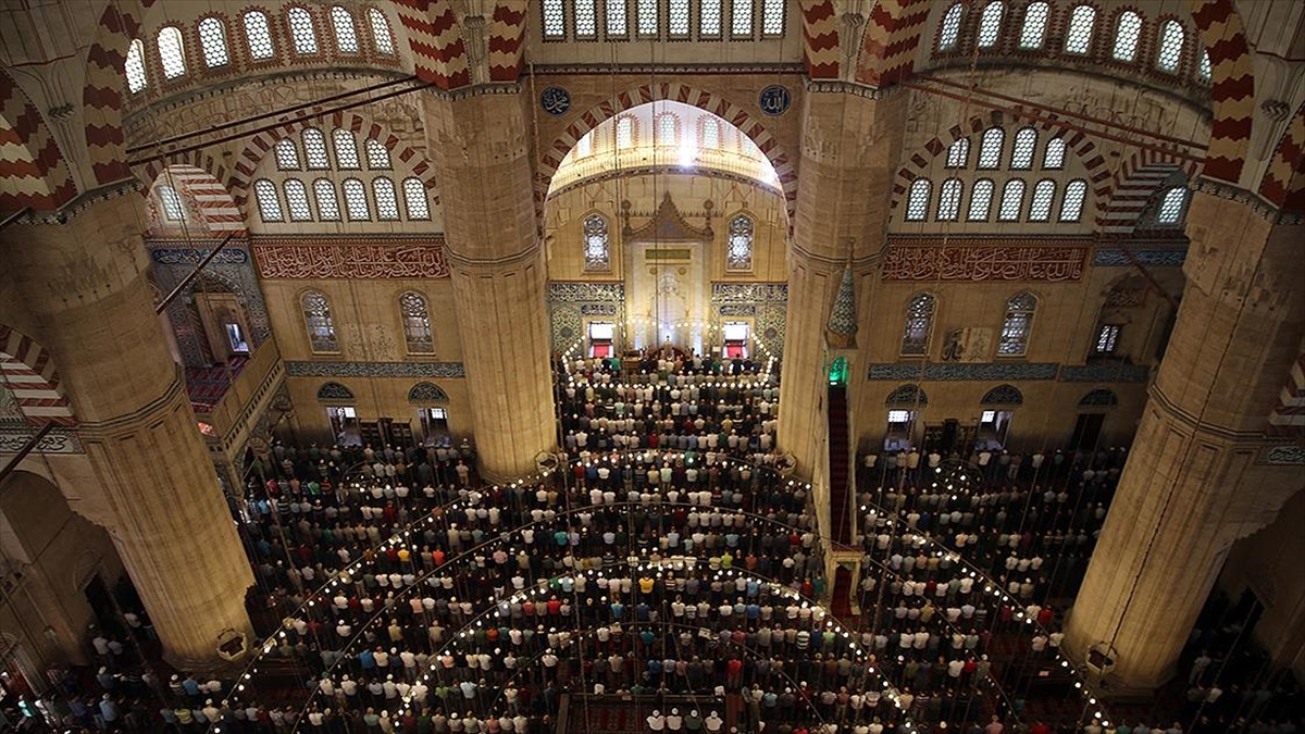 il-il-bayram-namazi-saatleri-xez2Us93.jpg