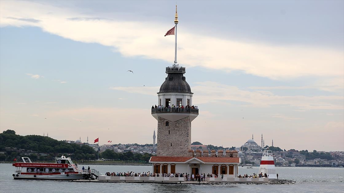 istanbullular-millet-bahceleri-ve-sahillere-akin-etti-q2spnvI1.jpg
