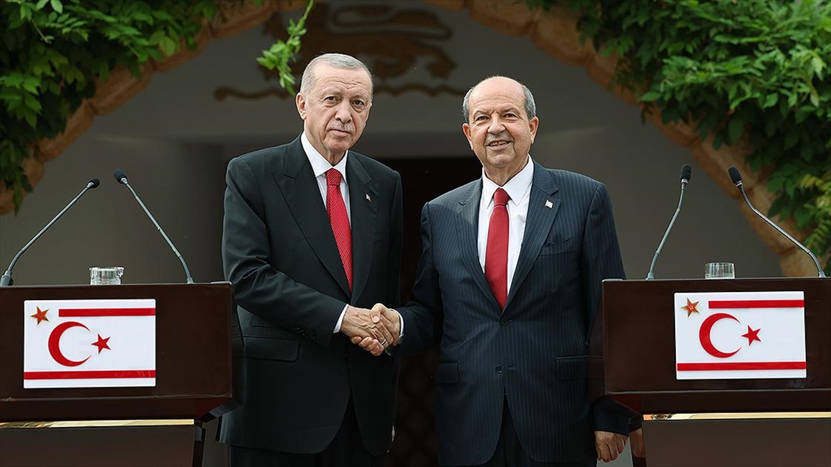kktc-cumhurbaskani-tatar-bizim-arkamizda-dunya-devi-bir-turkiye-cumhuriyeti-var-NtbmbBGN.jpg