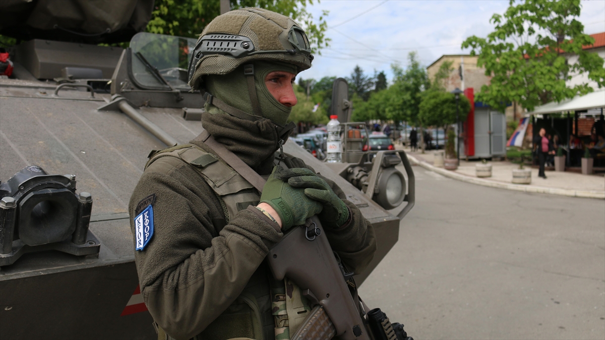 kosovanin-kuzeyinde-yasanan-kisa-sureli-gerginligin-ardindan-durum-kontrol-altina-alindi-2R6A5IVi.jpg