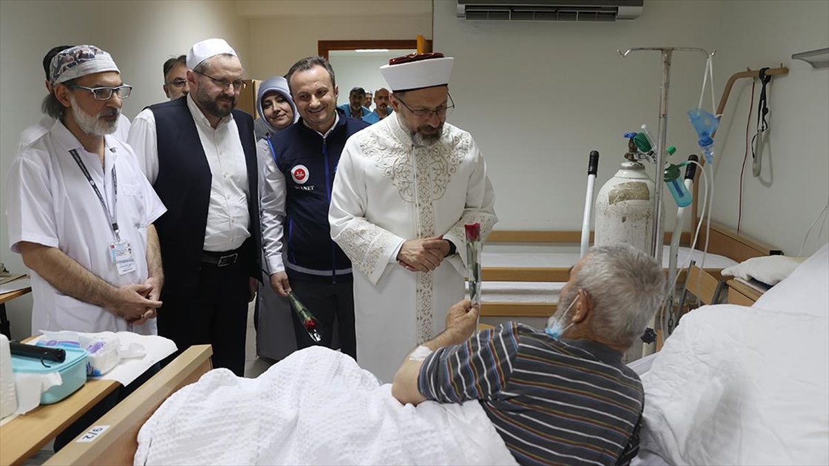 kutsal-topraklarda-rahatsizlanan-haci-adaylari-turk-hekimlerince-tedavi-ediliyor-ckdP4Be5.jpg
