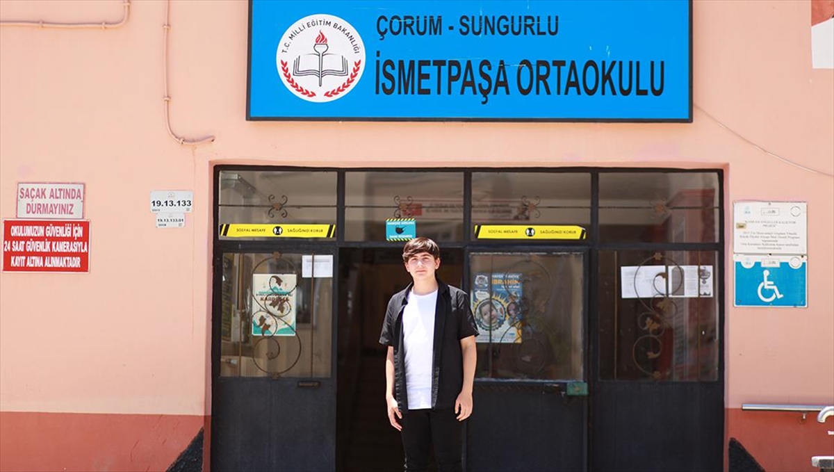 lgs-sinavinda-tam-puan-alan-corumlu-emir-rizanin-hedefi-yapay-zeka-muhendisligi-AymiTTBm.jpg