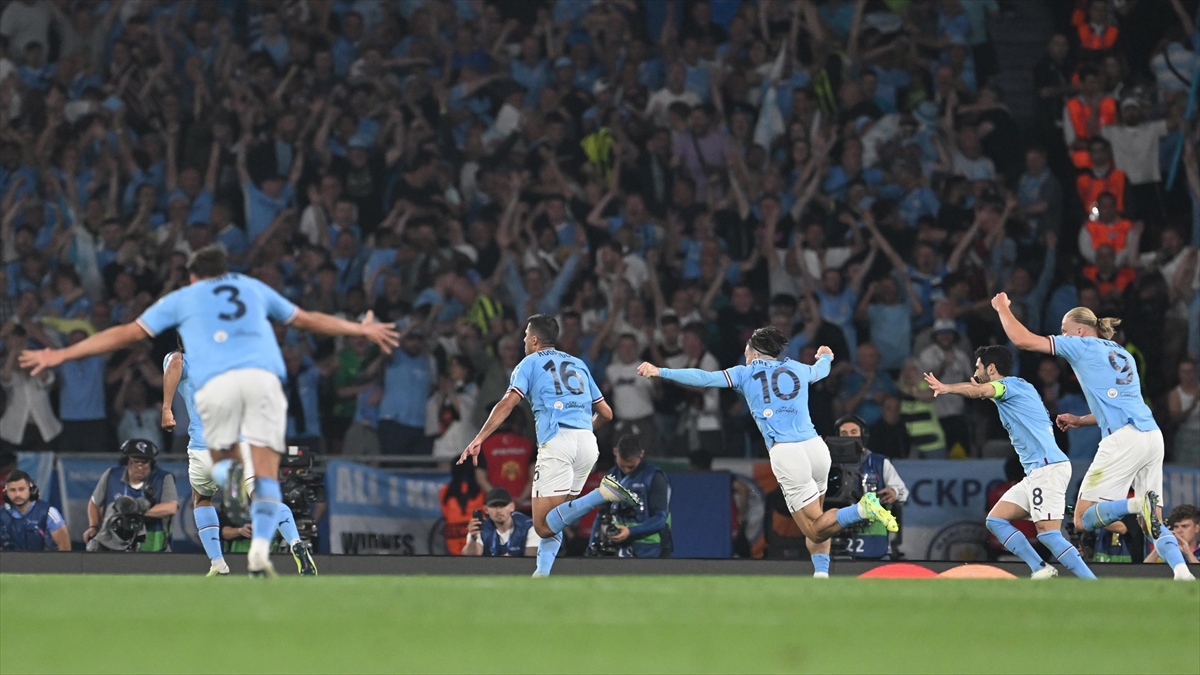 manchester-citynin-11-yillik-ruyasi-istanbulda-gercege-donustu-5AnAxef7.jpg