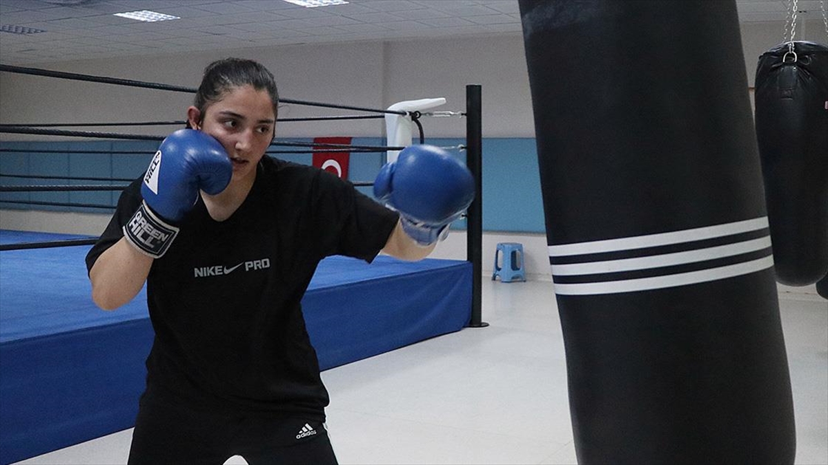 milli-boksor-esmaul-husna-babat-olimpiyat-sampiyonu-olma-hedefiyle-calisiyor-lQzTU9eI.jpg