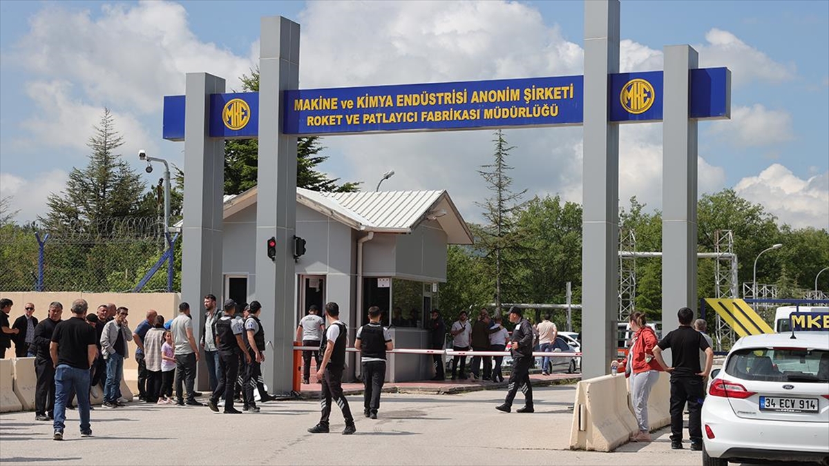 mke-roket-ve-patlayici-fabrikasindaki-patlamada-5-isci-sehit-oldu-paJauTXv.jpg