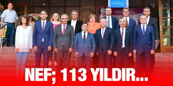 Necatibey Eğitim Fakültesinde Mezuniyet Gururu