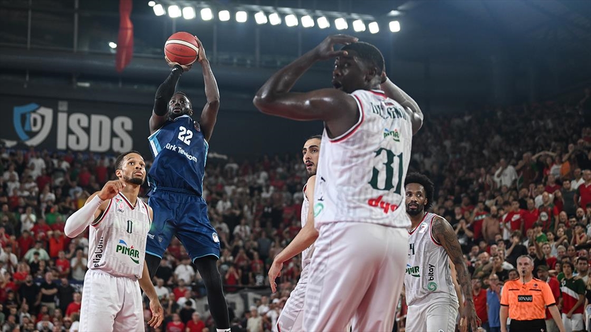 pinar-karsiyaka-basketbol-super-liginde-dorduncu-finaline-bir-galibiyet-uzakta-74y1hgbU.jpg