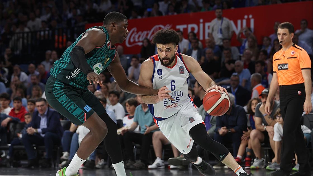 pinar-karsiyaka-play-off-finali-ucuncu-macinda-anadolu-efesi-konuk-edecek-HWiUycuV.jpg