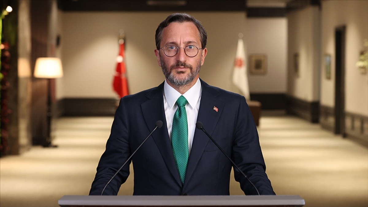 prof-dr-fahrettin-altun-cumhurbaskanligi-iletisim-baskanligina-yeniden-atandi-79vURpxt.jpg
