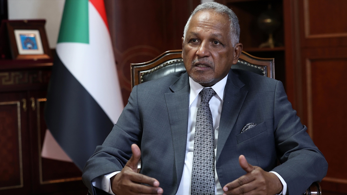 sudanli-ozel-temsilci-turkiyenin-ustlenecegi-her-turlu-rolden-memnuniyet-duyacaklarini-soyledi-pGKalLbd.jpg