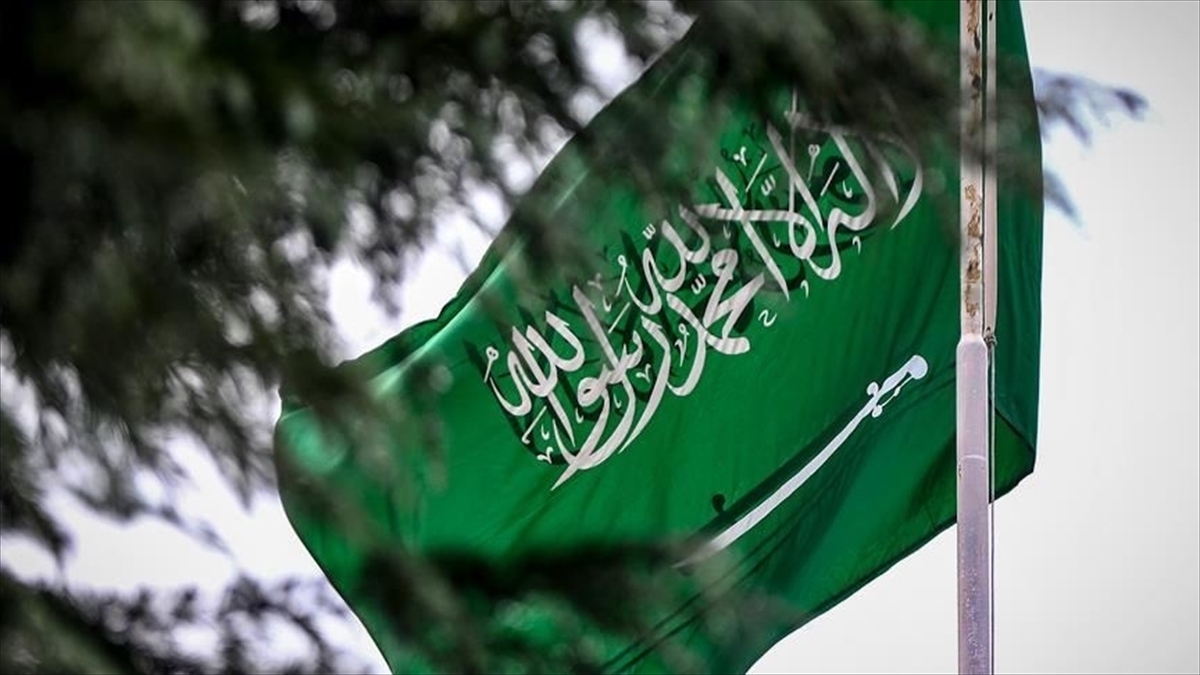 suudi-arabistan-tahran-buyukelciligi-ve-meshed-konsoloslugunu-kurban-bayramindan-sonra-acacak-iLAf3D34.jpg