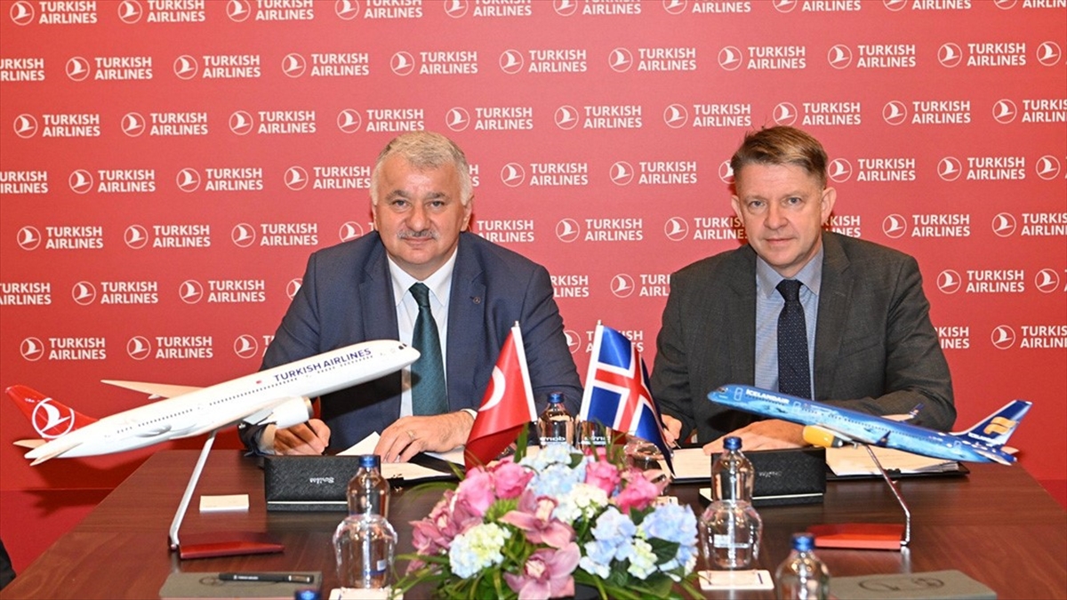 thy-izlandanin-hava-yolu-sirketi-icelandair-ile-ortak-ucus-anlasmasi-imzaladi-AiayFWer.jpg