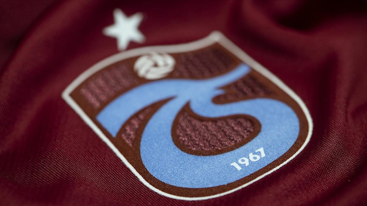 trabzonspor-futbolcu-joaquin-fernandez-moreno-ile-gorusmelere-basladi-sqytX4Tz.jpg