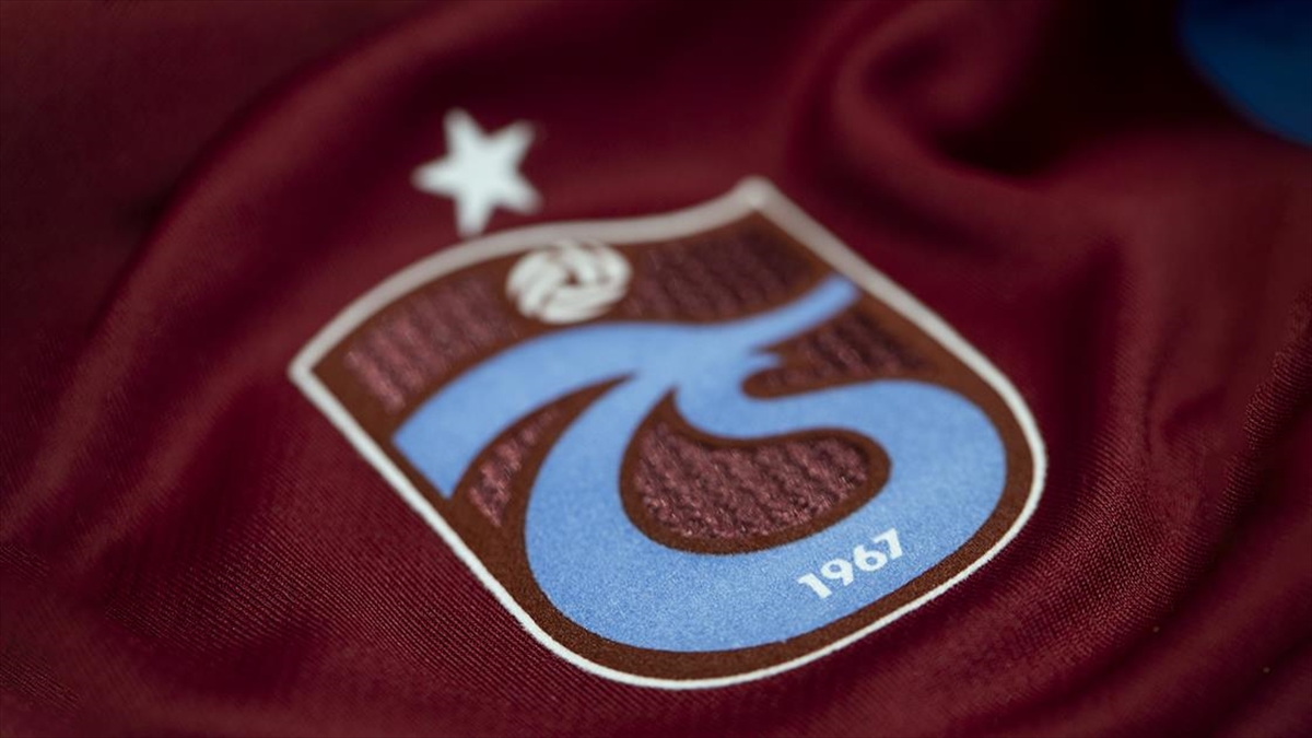 trabzonspor-hirvat-futbolcu-mislav-orsic-ile-transfer-gorusmelerine-basladi-EK3kGMcJ.jpg