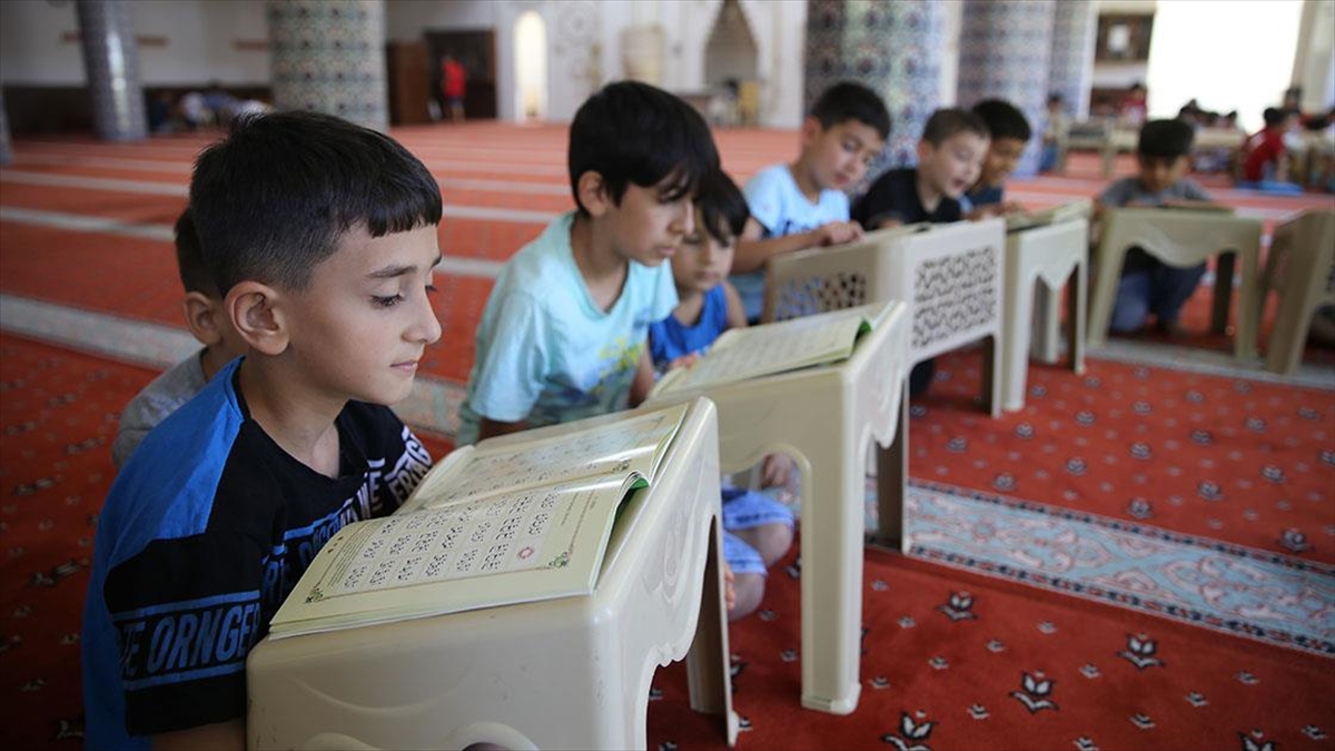 yaz-kuran-kurslari-kayitlari-19-haziranda-baslayacak-Aa7ltwn7.jpg