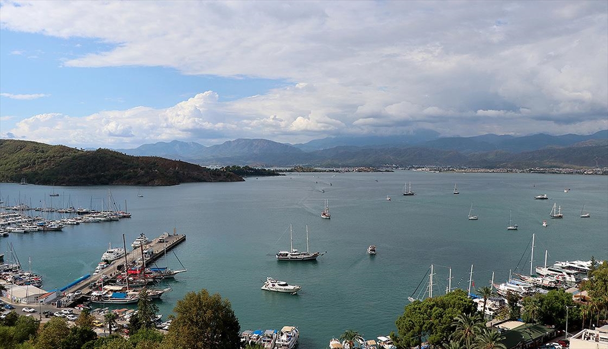 yaz-mevsimiyle-birlikte-fethiye-korfezinde-kirlilik-baskisi-artiyor-VVdydUcr.jpg