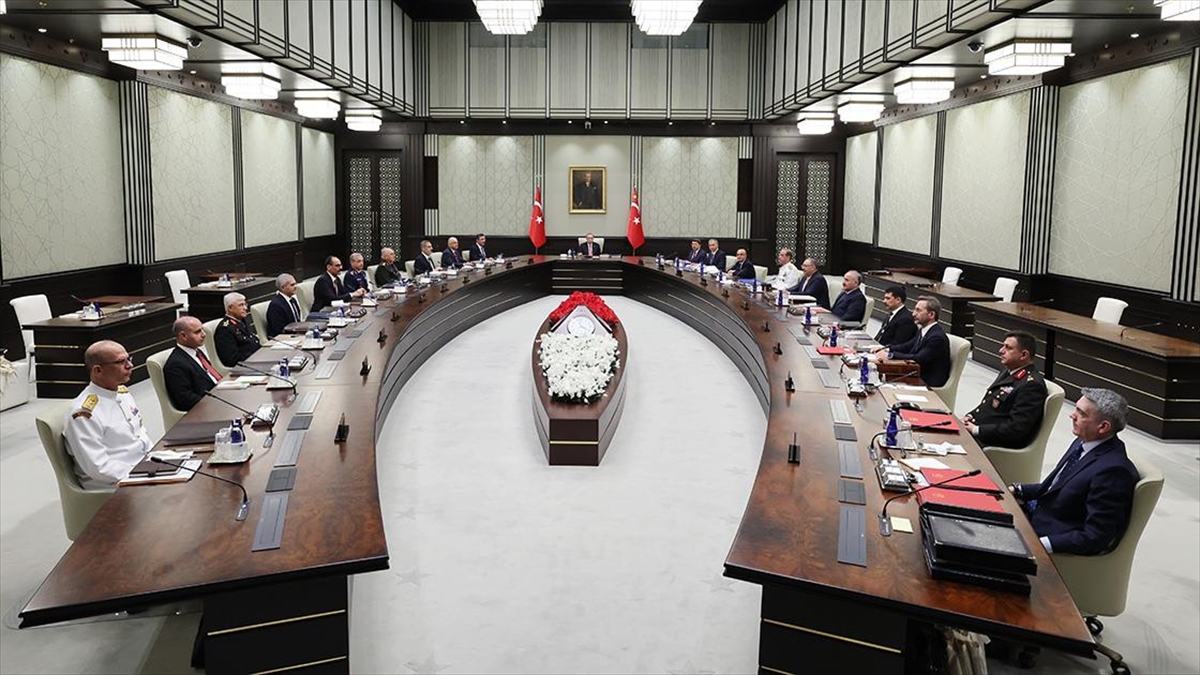 yeni-donemin-ilk-mgk-toplantisi-basladi-SSDJtd9b.jpg