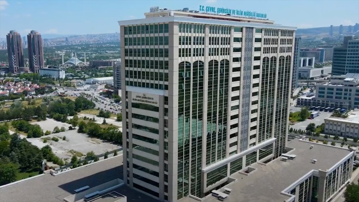 akilli-sistemle-bakanlik-binasinda-100-milyon-lirayi-askin-tasarruf-saglandi-vtZRlhF7.jpg