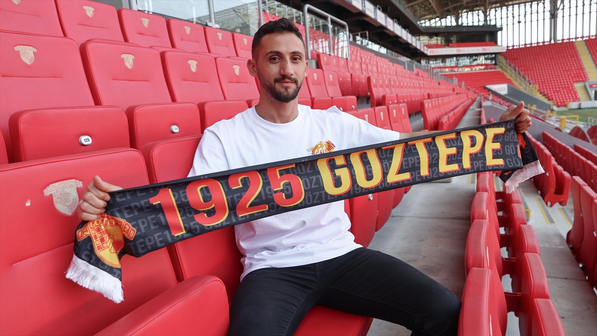 ali-dere-goztepe-formasiyla-ilk-macini-bekliyor-kjdFetHm.jpg