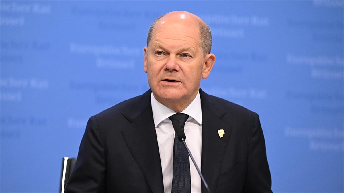 almanya-basbakani-olaf-scholz-fransada-yasananlari-endiseyle-izlediklerini-soyledi-eG5QH8d5.jpg