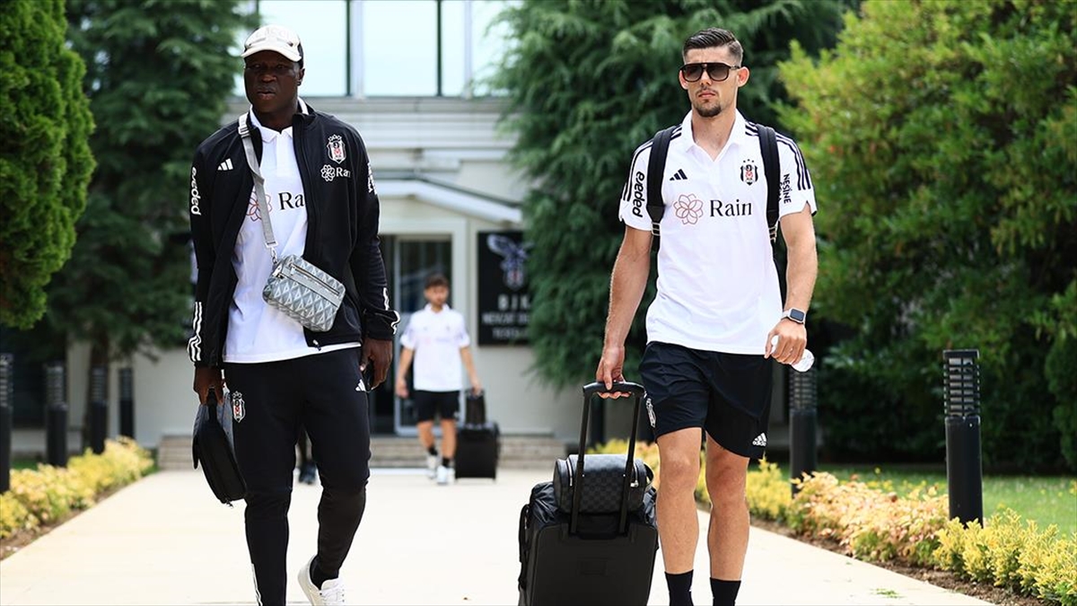 besiktas-yeni-sezon-hazirliklari-icin-almanyaya-gitti-W1wZz7wp.jpg